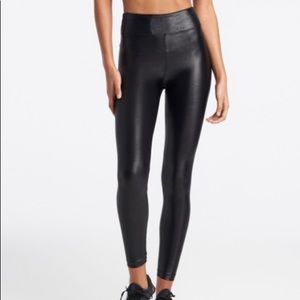 NWOT - Koral lustrous high waisted leggings